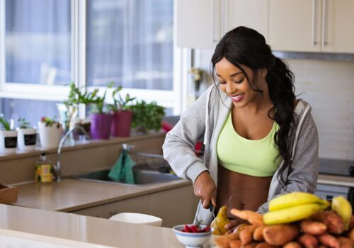 Die Rolle von Sport und Ernährung für ein gesundes Leben